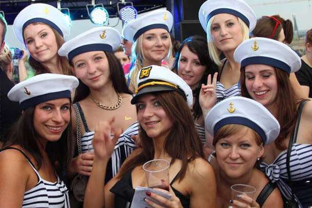 Karten für den Tanz im Mai 2026